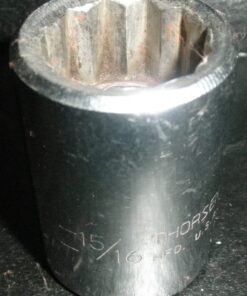 15/16 Socket, 3/4 Drive, 12Pt., Thorsen USA,1230, Used, US Army, 5120-00-181-6813, B107.1, AS954, STP5530G, J5530, 1AP43, 8H8531, TACOM, Made in USA, Very light wear, but dirty; Thick-wall, WCD2