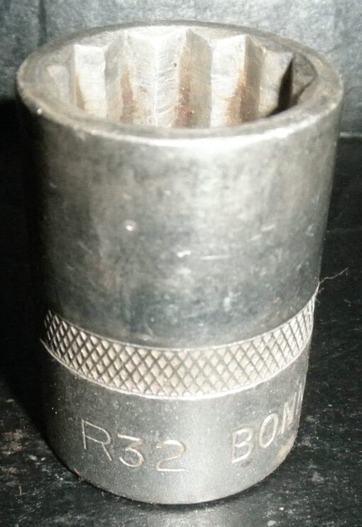1" Socket, 3/4 Drive, 12Pt, 1 Inch, BONNEY USA, R32 US Army, 5120-01-378-6335, B107.1, AS954, 5120-01-650-1313, Fits, ZHVY0190, LDH322, 11A7000778-3, LDH-322, TACOM, Made in USA, Very light wear, but dirty; Thick-wall, WCD3