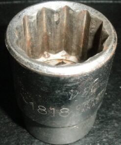 1-1/8" Socket, 3/4 Drive, 12Pt, 1 Inch, KAL JAPAN, KAL-1818, 1818, US Army, 5120-00-239-0021, B107.1, AS954, Fits 8H8534, 1505370, LDH362, 5120-01-378-5543, 5120-01-650-2777, ZHVY0192, 11A7000778-5, Some wear on drive surfaces, faint engraving is present. WCD4
