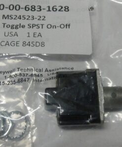 New, NOS, NIB, MS24523-22, Toggle Switch, USAF, 5930-00-683-1628, Mil Spec, MILS3950, MS24523-31, Lockheed B569, Made in USA, 1 pole; double throw; both positions maintained single switch unit, WCD5U