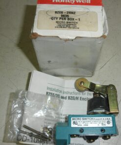 NEW, BZE6-2RN2, Honeywell Micro Switch, Made in USA, 9635, BZE62RN, BZE62RN2, New Old Stock, L1A6