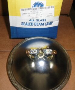 New, 28V150W, Aircraft Flood Light, Aviation Taxiing Light,  28V 150W, NOS General Electric, GE, 4571, Military Standards, 6240-00-690-1094, PAR-46, Floodlight, Sealed Beam, 2234326, 2958201, 24830, 1546502, also used on Military Trucks and Maintenance Equipment, New Old Stock, light oxidation, see photos, L1B9